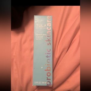 Tula signature glow face mist